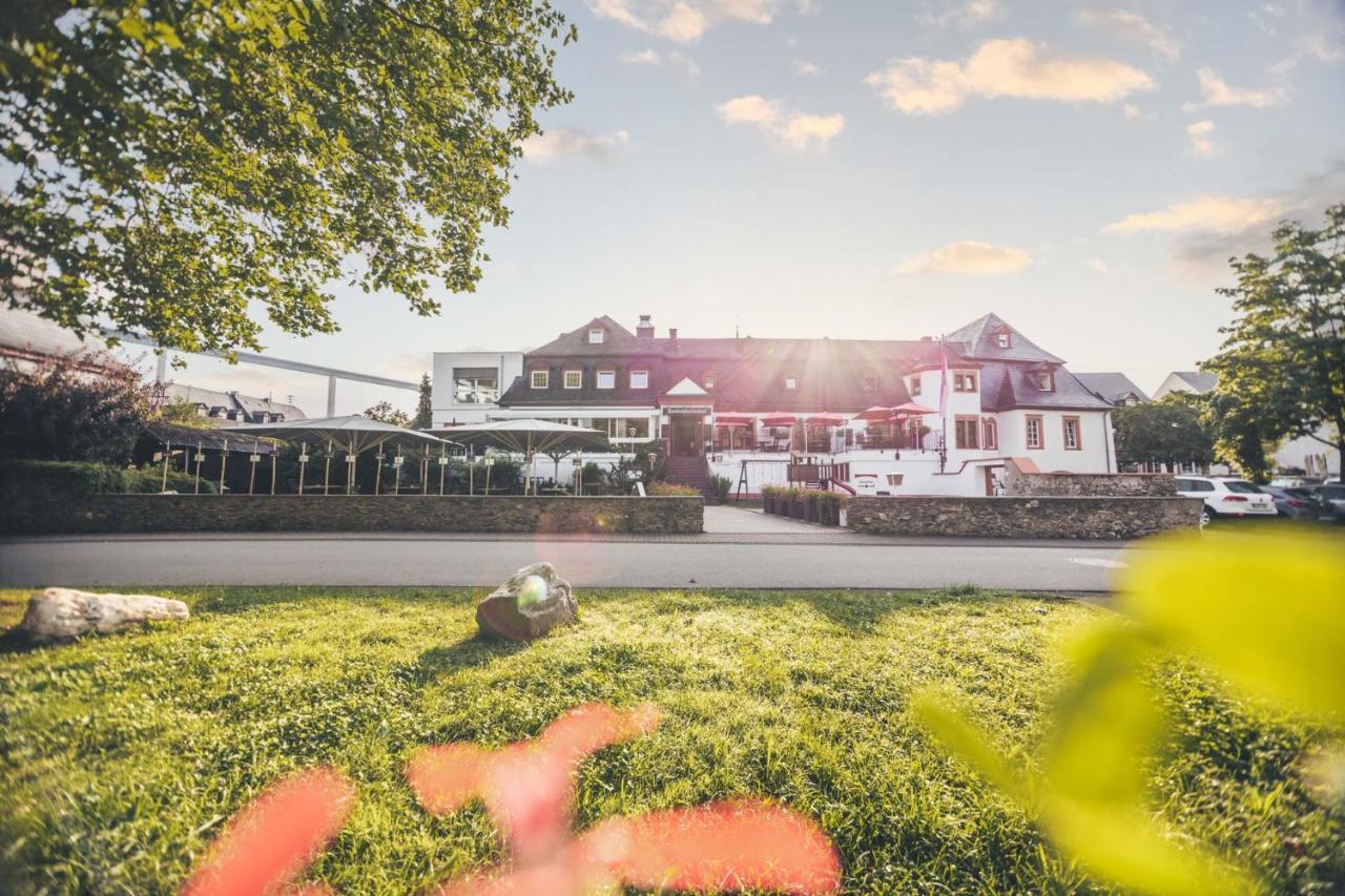 Hotel Deutschherrenhof Zeltingen-Rachtig Exterior foto