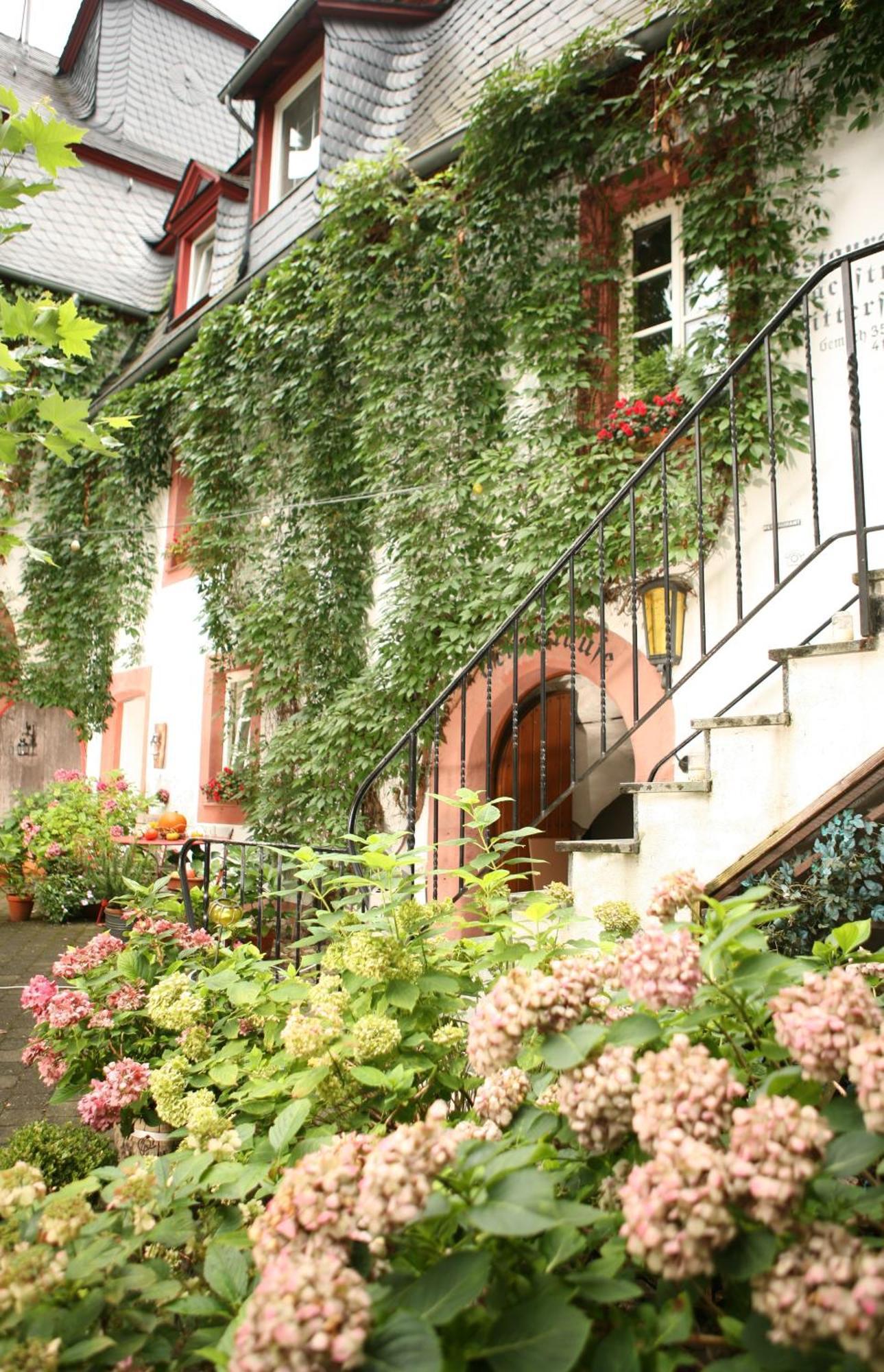 Hotel Deutschherrenhof Zeltingen-Rachtig Exterior foto